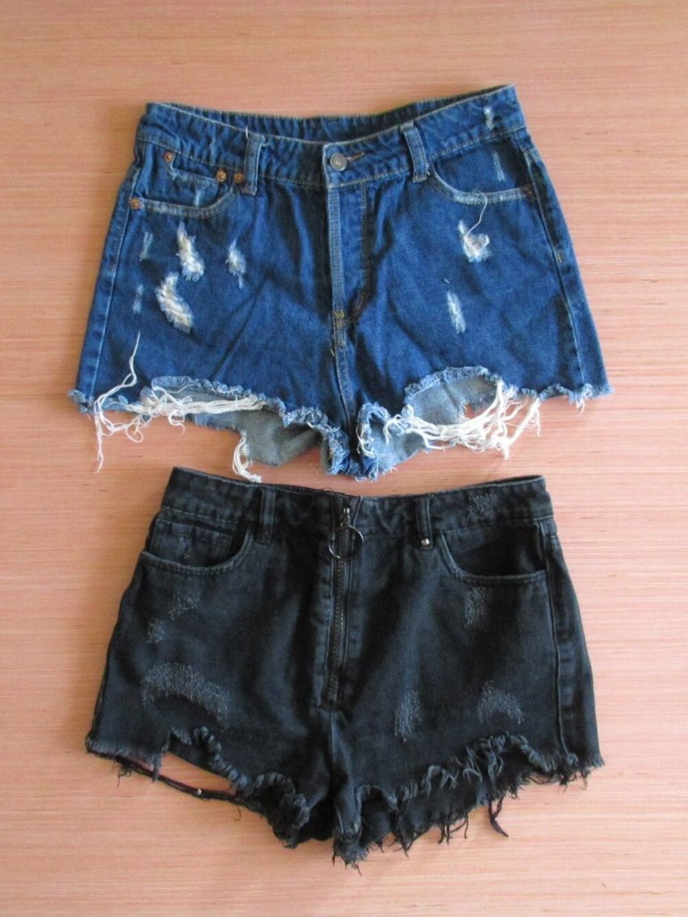 Signature8 & Forever 21 High Waisted Distressed Jean Shorts Lot – Size L